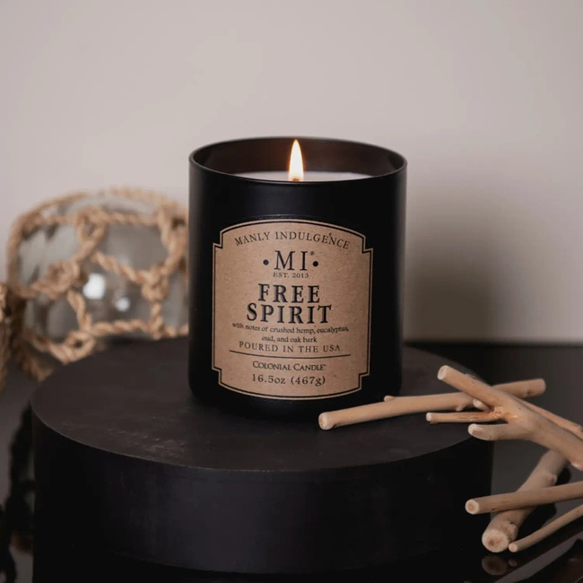 Sójová vonná sviečka pánska Colonial Candle - Free Spirit