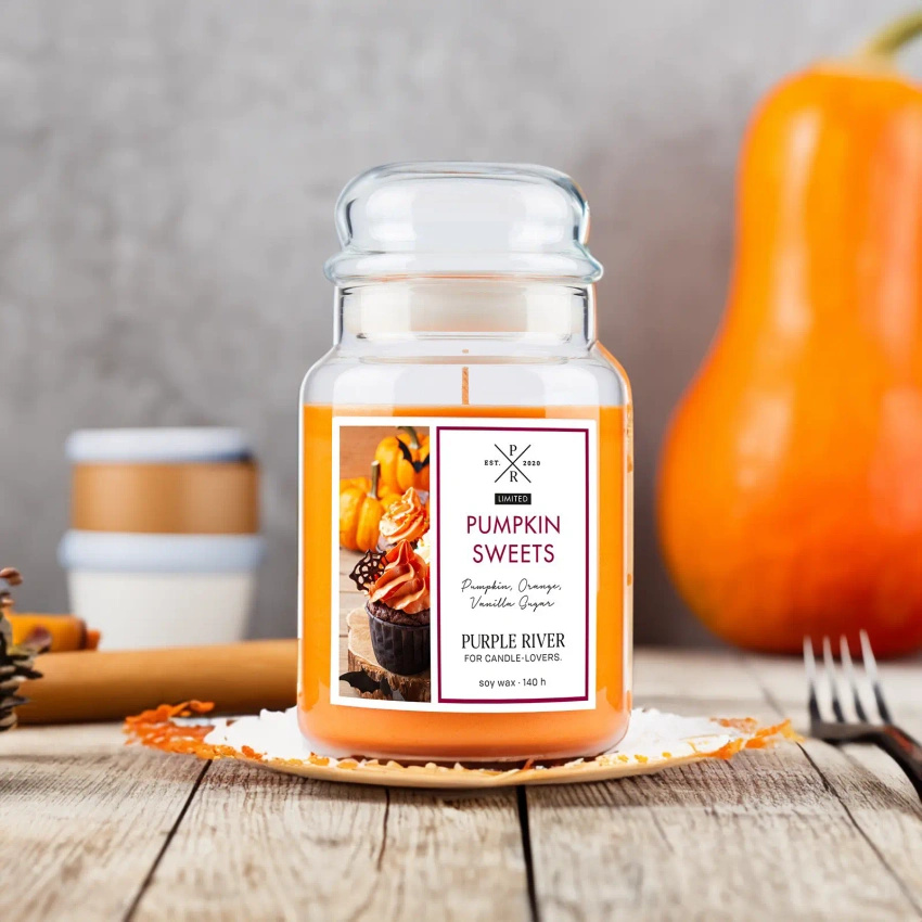 Candela di soia profumata in vetro Purple River 623 g - Pumpkin Sweets